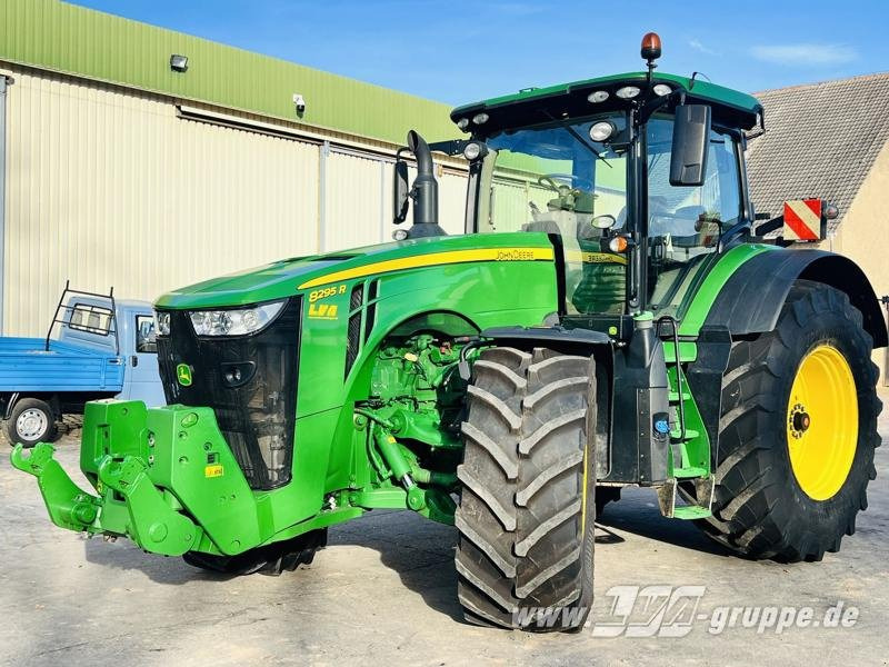 John Deere 8295R - Traktor: slika John Deere 8295R - Traktor John Deere 8295R - Traktor: slika John Deere 8295R - Traktor