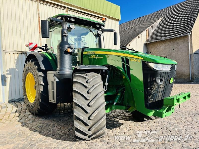 John Deere 8295R e23 PowerShift - Traktor: slika John Deere 8295R e23 PowerShift - Traktor John Deere 8295R e23 PowerShift - Traktor: slika John Deere 8295R e23 PowerShift - Traktor