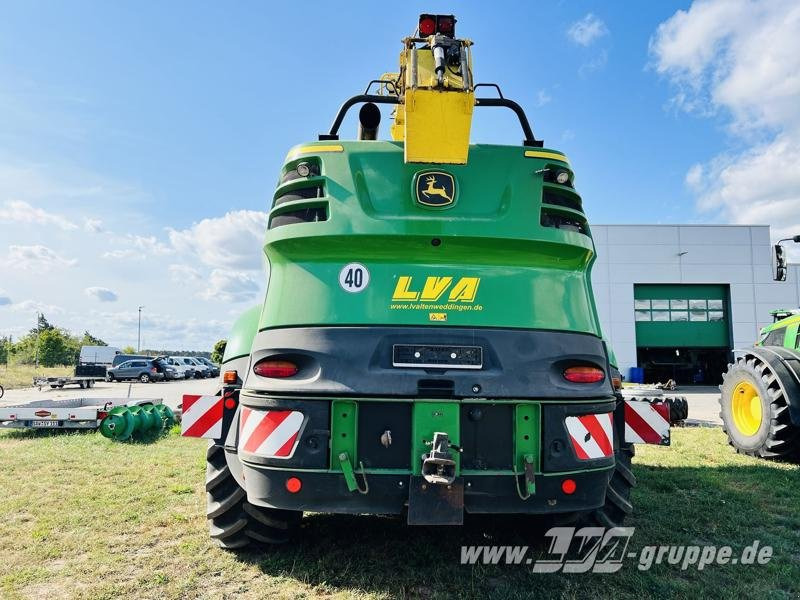 John Deere 8300 - Traktor: slika John Deere 8300 - Traktor John Deere 8300 - Traktor: slika John Deere 8300 - Traktor