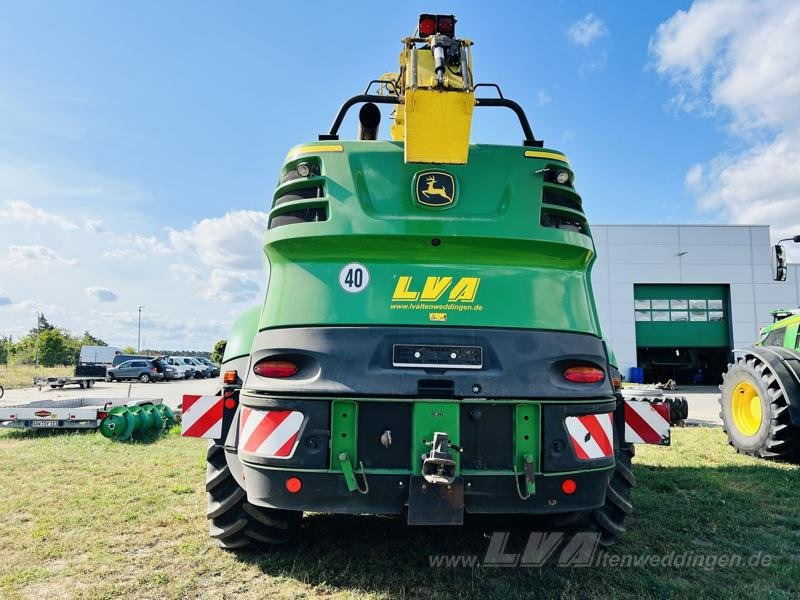 John Deere 8300 - Traktor: slika John Deere 8300 - Traktor John Deere 8300 - Traktor: slika John Deere 8300 - Traktor