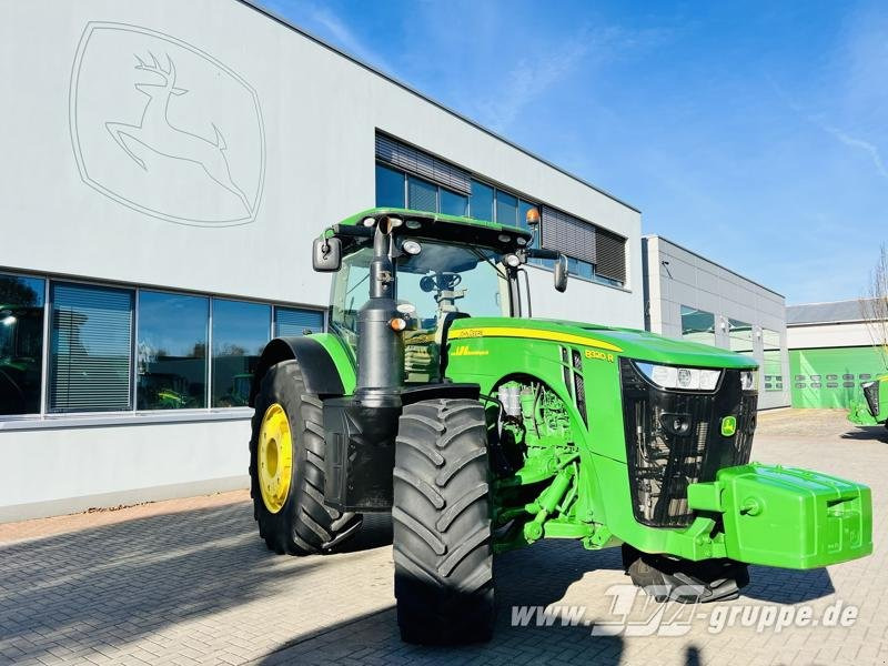 John Deere 8320R E23-PowerShift - Traktor: slika John Deere 8320R E23-PowerShift - Traktor John Deere 8320R E23-PowerShift - Traktor: slika John Deere 8320R E23-PowerShift - Traktor