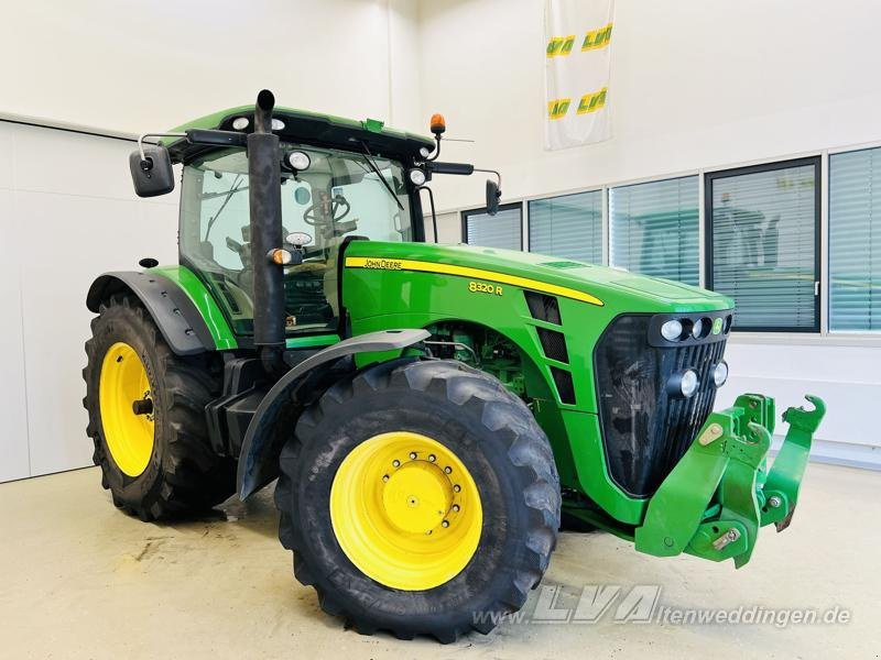 John Deere 8320R - Traktor: slika John Deere 8320R - Traktor John Deere 8320R - Traktor: slika John Deere 8320R - Traktor