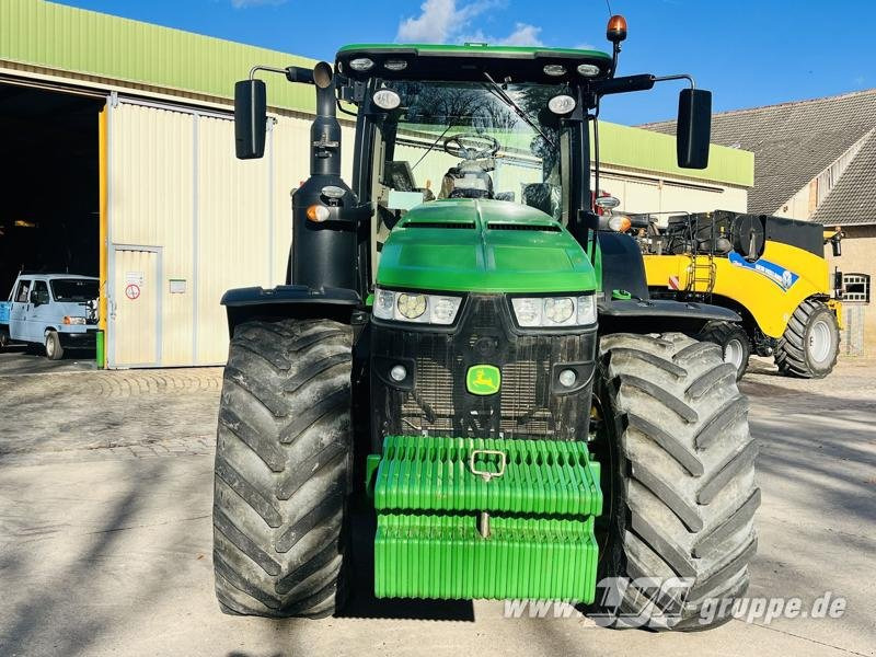 John Deere 8370R E23 PowerShift - Traktor: slika John Deere 8370R E23 PowerShift - Traktor John Deere 8370R E23 PowerShift - Traktor: slika John Deere 8370R E23 PowerShift - Traktor