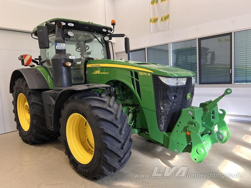John Deere 8370R E23 PowerShift - Traktor: slika John Deere 8370R E23 PowerShift - Traktor John Deere 8370R E23 PowerShift - Traktor: slika John Deere 8370R E23 PowerShift - Traktor