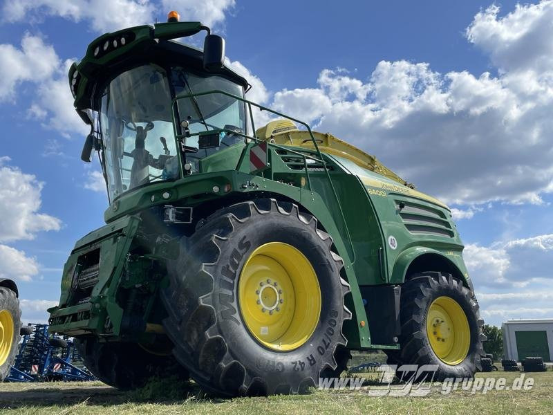 John Deere 8400 - Traktor: slika John Deere 8400 - Traktor John Deere 8400 - Traktor: slika John Deere 8400 - Traktor