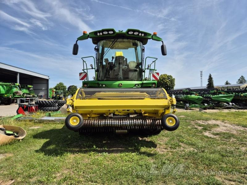 John Deere 8600i - Silažni kombajn: slika John Deere 8600i - Silažni kombajn John Deere 8600i - Silažni kombajn: slika John Deere 8600i - Silažni kombajn