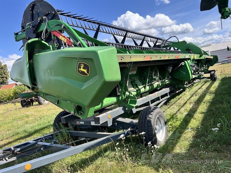 John Deere RDF 40 - Heder za kombajn: slika John Deere RDF 40 - Heder za kombajn John Deere RDF 40 - Heder za kombajn: slika John Deere RDF 40 - Heder za kombajn