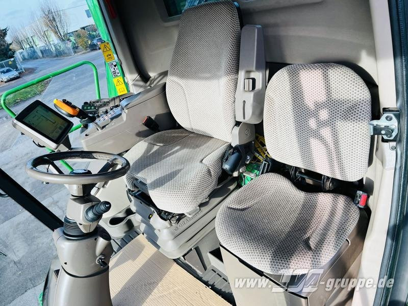 John Deere T660 - Kombajn za žetvu: slika John Deere T660 - Kombajn za žetvu John Deere T660 - Kombajn za žetvu: slika John Deere T660 - Kombajn za žetvu