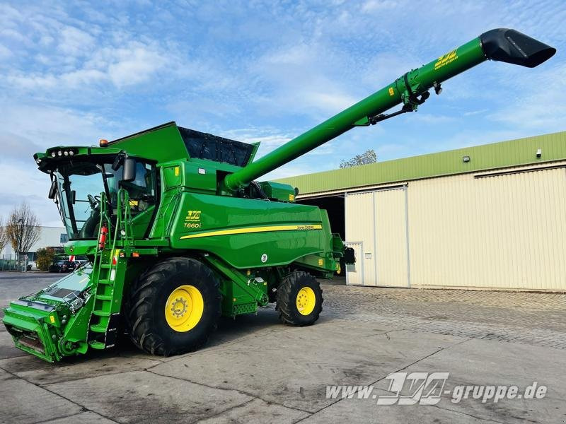 John Deere T660 - Kombajn za žetvu: slika John Deere T660 - Kombajn za žetvu John Deere T660 - Kombajn za žetvu: slika John Deere T660 - Kombajn za žetvu