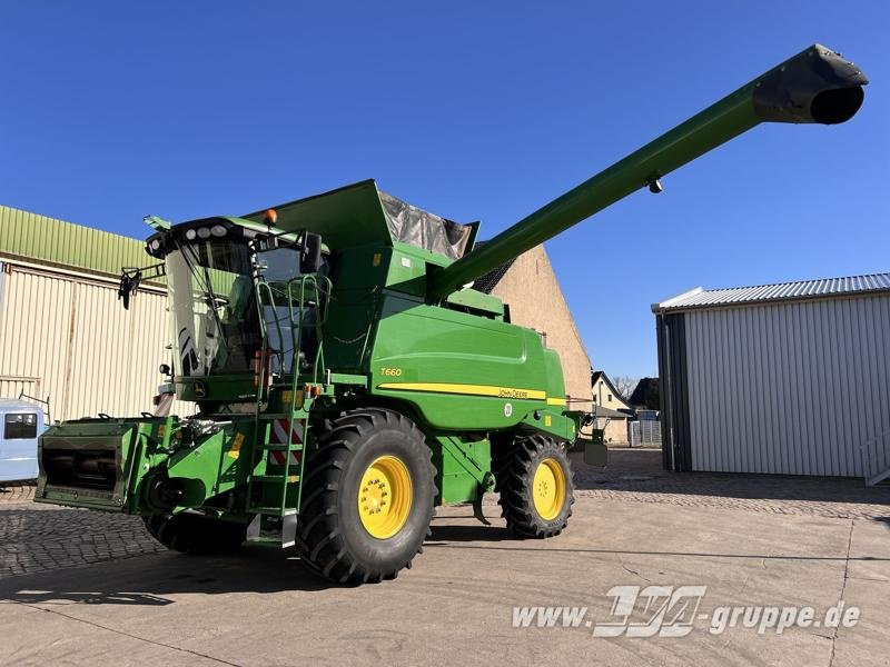 John Deere T660 - Kombajn za žetvu: slika John Deere T660 - Kombajn za žetvu John Deere T660 - Kombajn za žetvu: slika John Deere T660 - Kombajn za žetvu