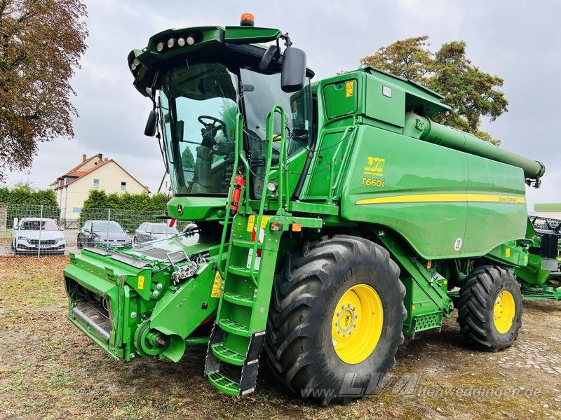 John Deere T660 - Kombajn za žetvu: slika John Deere T660 - Kombajn za žetvu John Deere T660 - Kombajn za žetvu: slika John Deere T660 - Kombajn za žetvu