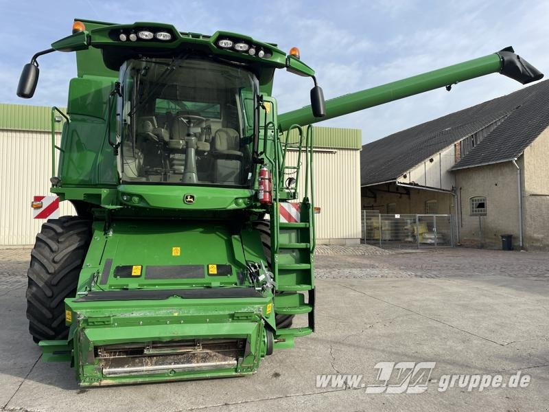 John Deere T660i - Kombajn za žetvu: slika John Deere T660i - Kombajn za žetvu John Deere T660i - Kombajn za žetvu: slika John Deere T660i - Kombajn za žetvu