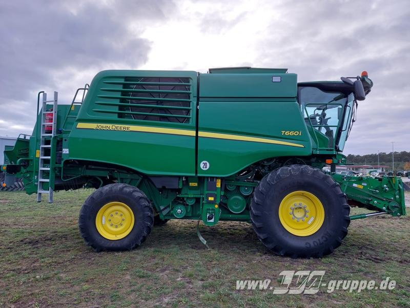 John Deere T660i - Kombajn za žetvu: slika John Deere T660i - Kombajn za žetvu John Deere T660i - Kombajn za žetvu: slika John Deere T660i - Kombajn za žetvu