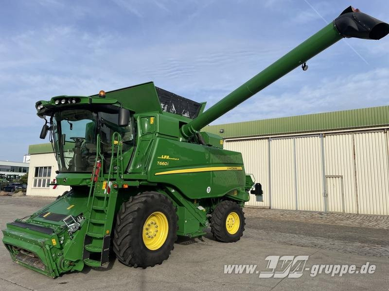 John Deere T660i - Kombajn za žetvu: slika John Deere T660i - Kombajn za žetvu John Deere T660i - Kombajn za žetvu: slika John Deere T660i - Kombajn za žetvu
