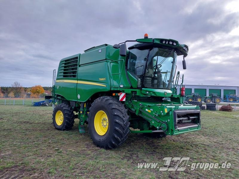 John Deere T660i - Kombajn za žetvu: slika John Deere T660i - Kombajn za žetvu John Deere T660i - Kombajn za žetvu: slika John Deere T660i - Kombajn za žetvu