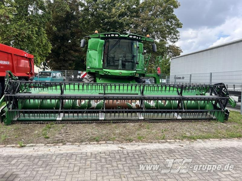 John Deere T670 i - Kombajn za žetvu: slika John Deere T670 i - Kombajn za žetvu John Deere T670 i - Kombajn za žetvu: slika John Deere T670 i - Kombajn za žetvu