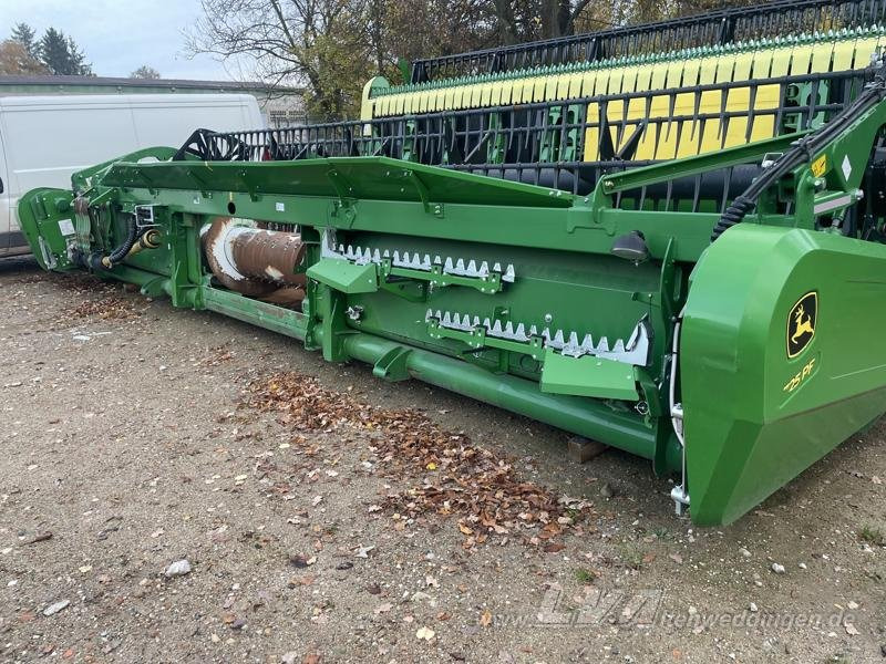John Deere T670 i - Kombajn za žetvu: slika John Deere T670 i - Kombajn za žetvu John Deere T670 i - Kombajn za žetvu: slika John Deere T670 i - Kombajn za žetvu