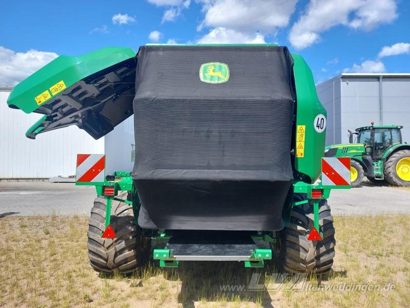 John Deere V451R - Rolo balirka: slika John Deere V451R - Rolo balirka John Deere V451R - Rolo balirka: slika John Deere V451R - Rolo balirka