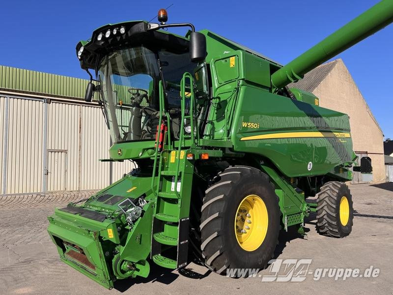 John Deere W550 - Kombajn za žetvu: slika John Deere W550 - Kombajn za žetvu John Deere W550 - Kombajn za žetvu: slika John Deere W550 - Kombajn za žetvu