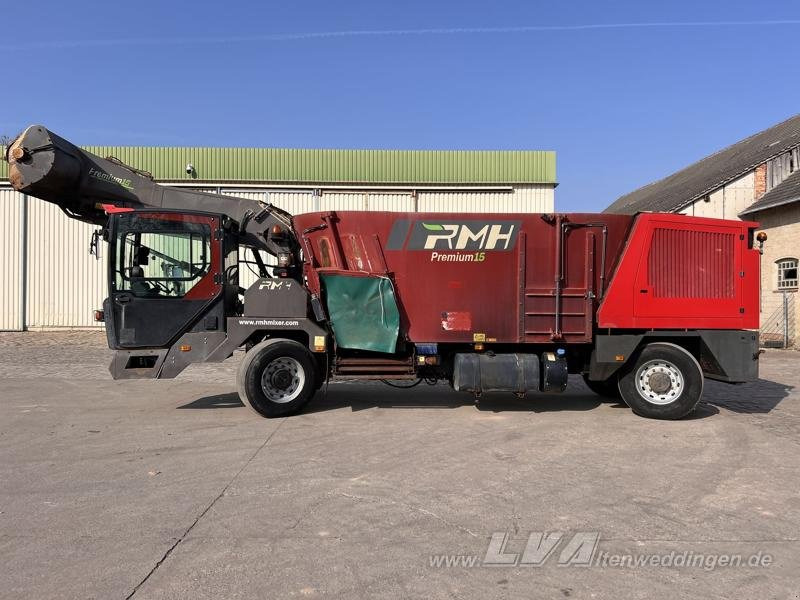 RMH Premium 15 - Vagon-miješalica za krmivo: slika RMH Premium 15 - Vagon-miješalica za krmivo RMH Premium 15 - Vagon-miješalica za krmivo: slika RMH Premium 15 - Vagon-miješalica za krmivo