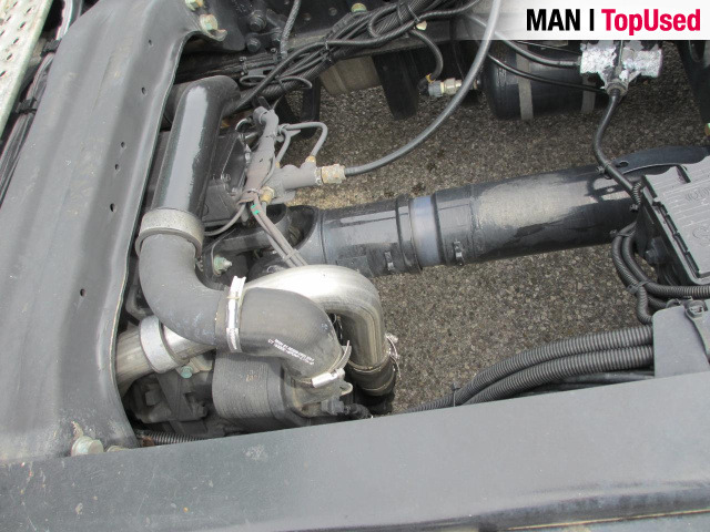 MAN TGX 18.500 4X2 LLS-U - Tegljač: slika MAN TGX 18.500 4X2 LLS-U - Tegljač MAN TGX 18.500 4X2 LLS-U - Tegljač: slika MAN TGX 18.500 4X2 LLS-U - Tegljač