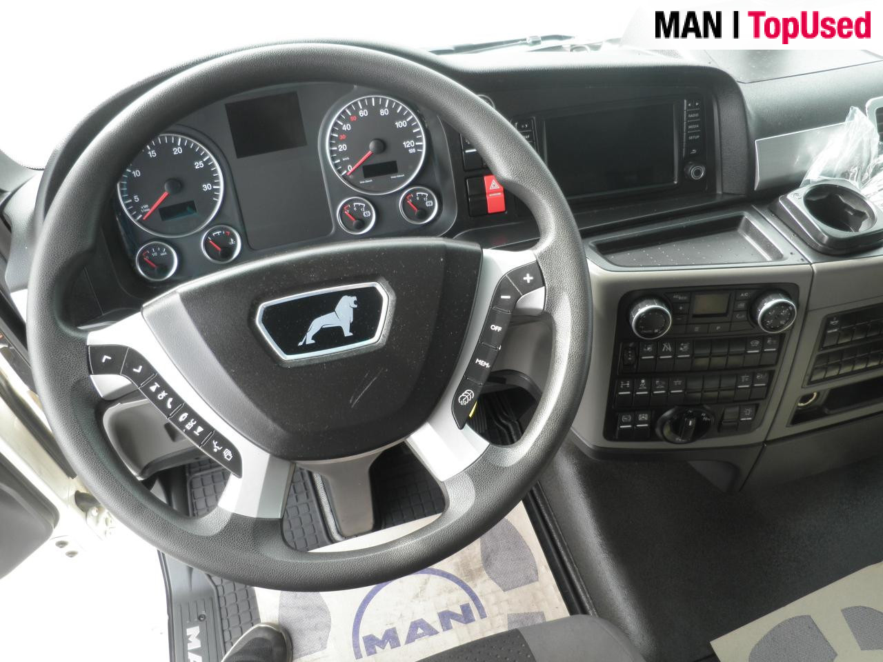 MAN TGX 18.510 4X2 LLS-U - Tegljač: slika MAN TGX 18.510 4X2 LLS-U - Tegljač MAN TGX 18.510 4X2 LLS-U - Tegljač: slika MAN TGX 18.510 4X2 LLS-U - Tegljač
