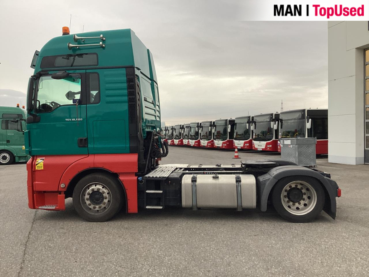 MAN TGX 18.510 4X2 LLS-U - Tegljač: slika MAN TGX 18.510 4X2 LLS-U - Tegljač MAN TGX 18.510 4X2 LLS-U - Tegljač: slika MAN TGX 18.510 4X2 LLS-U - Tegljač