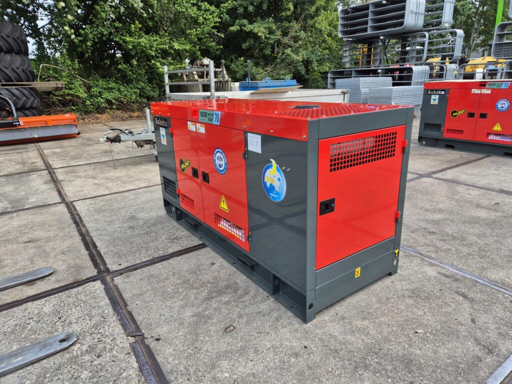 ASHITA AG3-70 - Generatorski set: slika ASHITA AG3-70 - Generatorski set ASHITA AG3-70 - Generatorski set: slika ASHITA AG3-70 - Generatorski set
