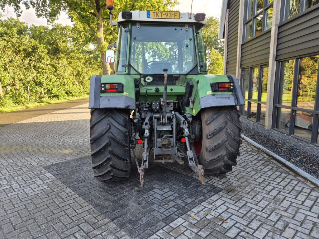 FENDT 509C - Traktor: slika FENDT 509C - Traktor FENDT 509C - Traktor: slika FENDT 509C - Traktor