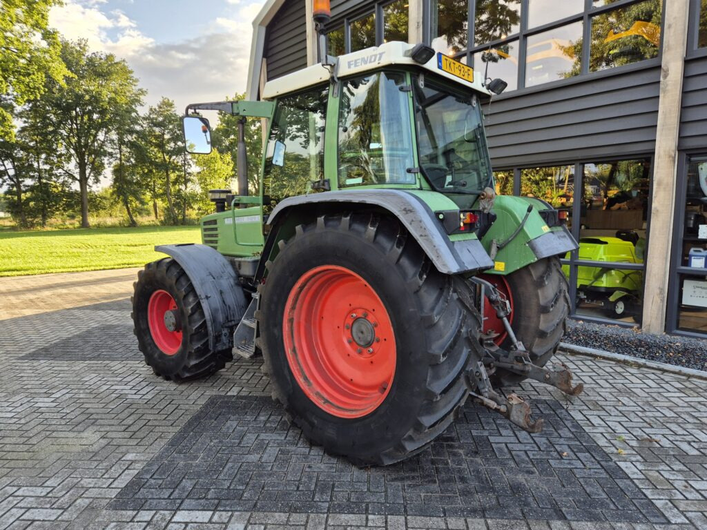 FENDT 509C - Traktor: slika FENDT 509C - Traktor FENDT 509C - Traktor: slika FENDT 509C - Traktor