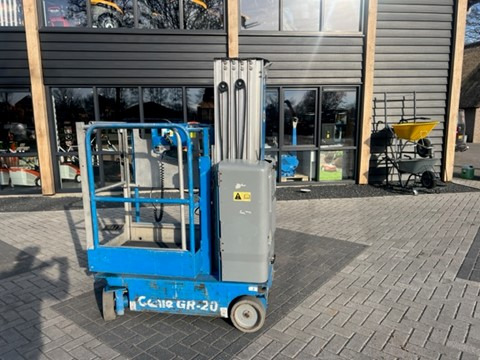 GENIE GR20 boomlift - Platforma za podizanje stupa u okomitom položaju: slika GENIE GR20 boomlift - Platforma za podizanje stupa u okomitom položaju GENIE GR20 boomlift - Platforma za podizanje stupa u okomitom položaju: slika GENIE GR20 boomlift - Platforma za podizanje stupa u okomitom položaju