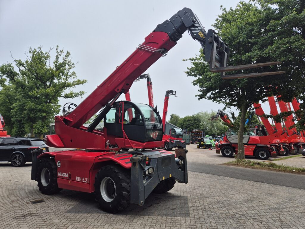 Teleskopski rukovatelj MAGNI RTH 5.21 D/D: slika Teleskopski rukovatelj MAGNI RTH 5.21 D/D Teleskopski rukovatelj MAGNI RTH 5.21 D/D: slika Teleskopski rukovatelj MAGNI RTH 5.21 D/D