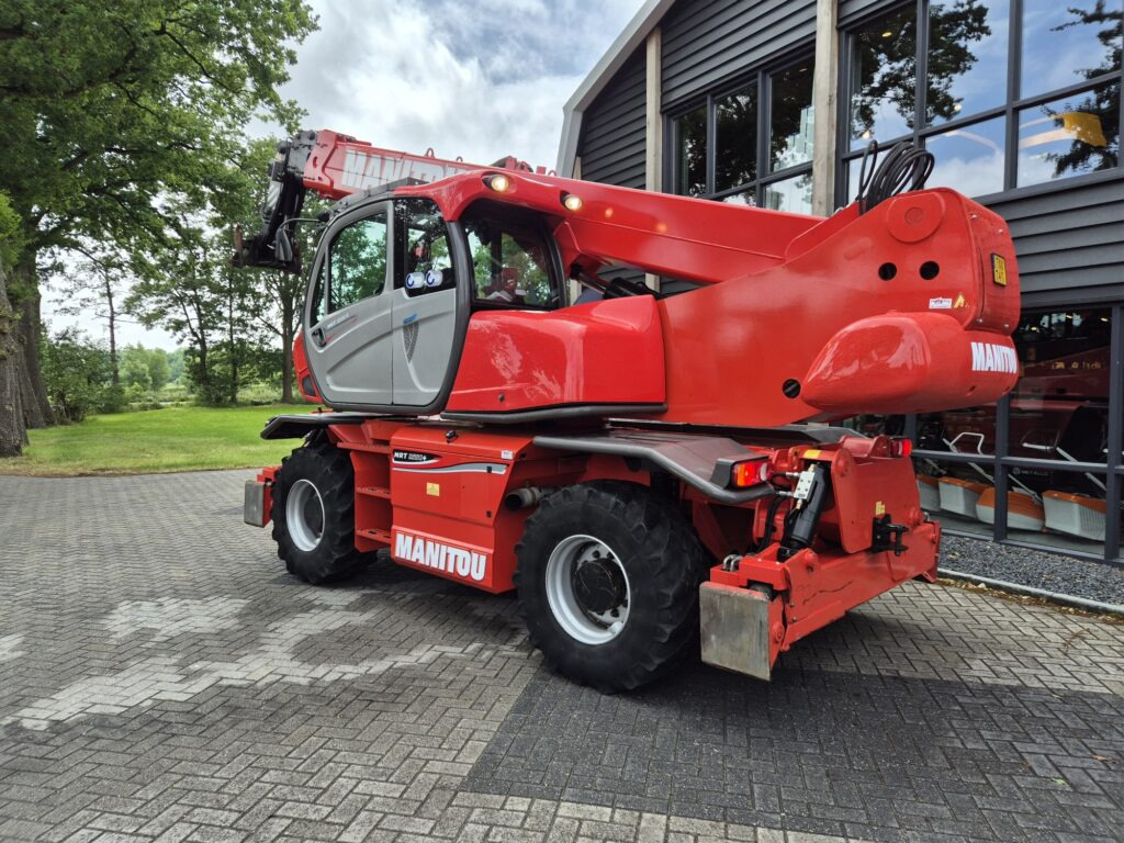 MANITOU MRT 2550+ privilege - Teleskopski rukovatelj: slika MANITOU MRT 2550+ privilege - Teleskopski rukovatelj MANITOU MRT 2550+ privilege - Teleskopski rukovatelj: slika MANITOU MRT 2550+ privilege - Teleskopski rukovatelj