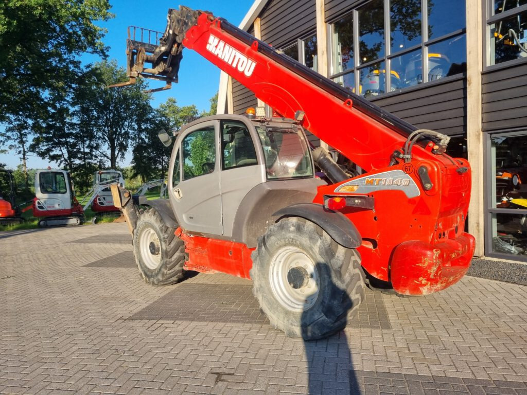 MANITOU MT 1840 privilege - Teleskopski rukovatelj: slika  MANITOU MT 1840 privilege - Teleskopski rukovatelj MANITOU MT 1840 privilege - Teleskopski rukovatelj: slika  MANITOU MT 1840 privilege - Teleskopski rukovatelj