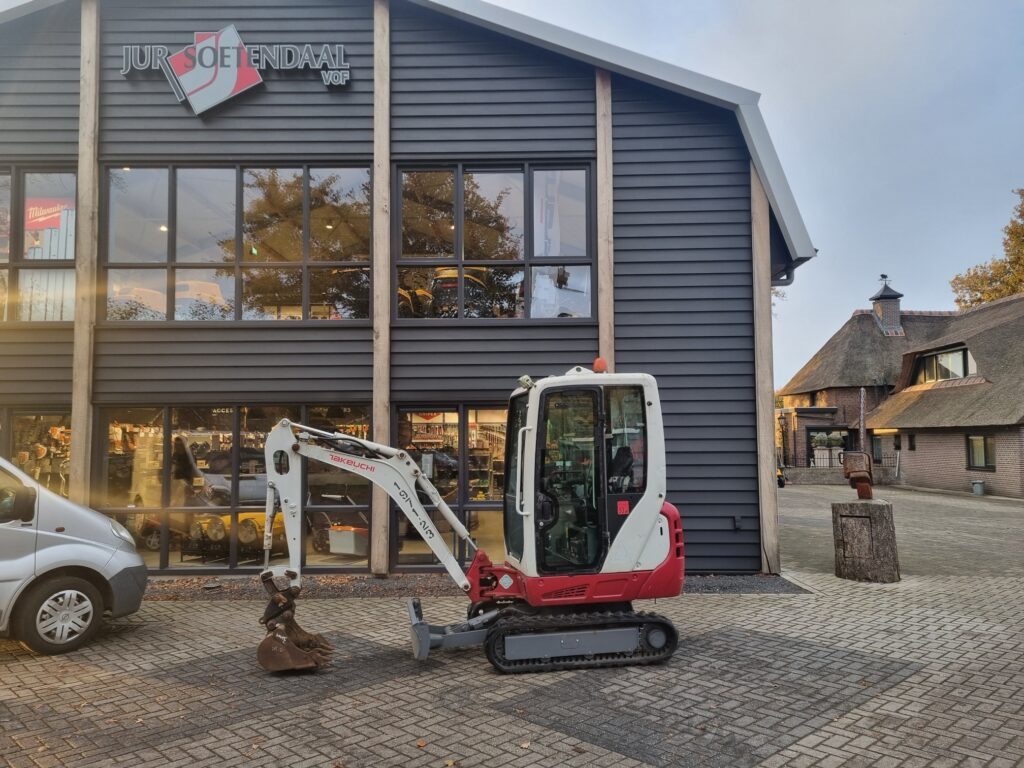 TAKEUCHI TB216 minidigger - Mini bager: slika TAKEUCHI TB216 minidigger - Mini bager TAKEUCHI TB216 minidigger - Mini bager: slika TAKEUCHI TB216 minidigger - Mini bager
