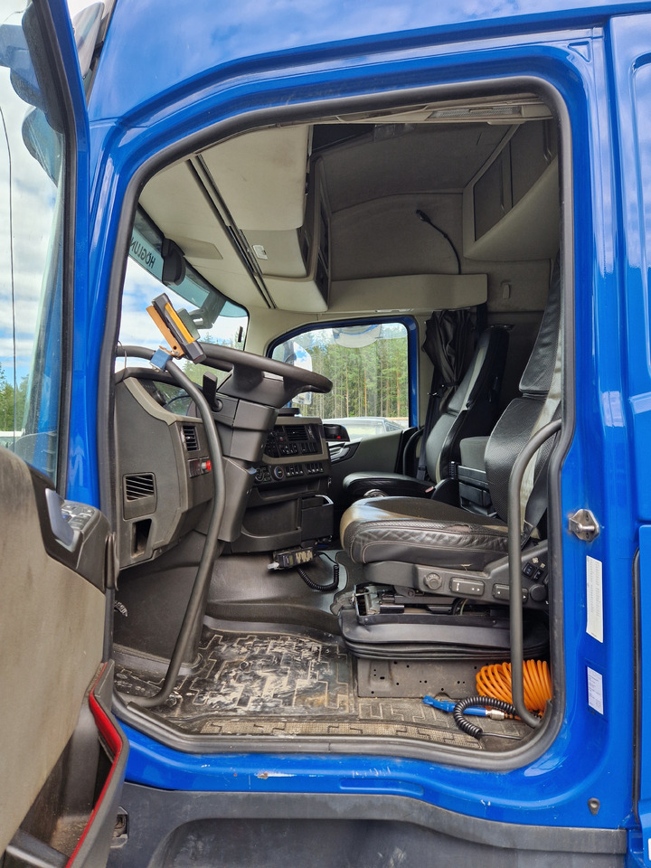 VOLVO FH540 6x2 - Kiper: slika VOLVO FH540 6x2 - Kiper VOLVO FH540 6x2 - Kiper: slika VOLVO FH540 6x2 - Kiper