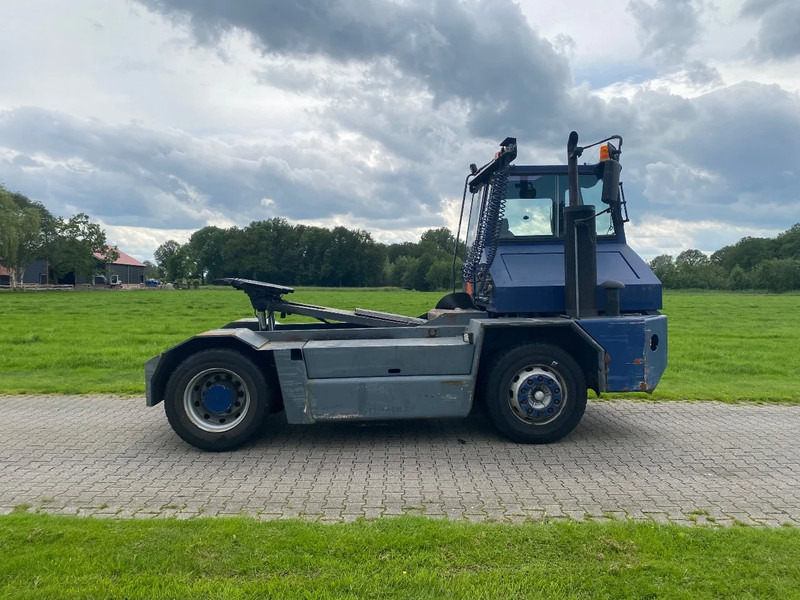 Sisu E TRX 182 | HYDROLIC | CENTRAL LUBRIGATION | NO RUST !!! - Terminalni traktor: slika Sisu E TRX 182 | HYDROLIC | CENTRAL LUBRIGATION | NO RUST !!! - Terminalni traktor Sisu E TRX 182 | HYDROLIC | CENTRAL LUBRIGATION | NO RUST !!! - Terminalni traktor: slika Sisu E TRX 182 | HYDROLIC | CENTRAL LUBRIGATION | NO RUST !!! - Terminalni traktor