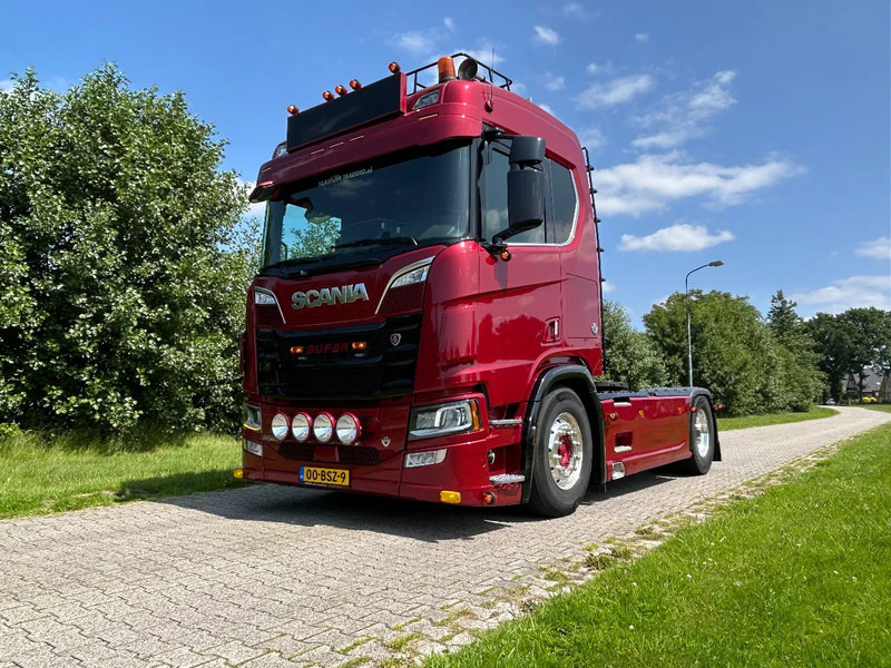 Scania R520 | 4x2 NB | FULL AIR | " OLD SKOOL " | RETARDER | FULL-AIR | PTO | - Tegljač: slika Scania R520 | 4x2 NB | FULL AIR | " OLD SKOOL " | RETARDER | FULL-AIR | PTO | - Tegljač Scania R520 | 4x2 NB | FULL AIR | " OLD SKOOL " | RETARDER | FULL-AIR | PTO | - Tegljač: slika Scania R520 | 4x2 NB | FULL AIR | " OLD SKOOL " | RETARDER | FULL-AIR | PTO | - Tegljač