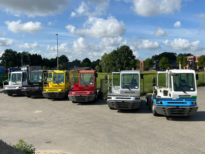 Terberg YT 182 10 x ON STOCK | 2006 | 2008 | 2011 | 2013 | 2019 | 2020 | - Terminalni traktor: slika Terberg YT 182 10 x ON STOCK | 2006 | 2008 | 2011 | 2013 | 2019 | 2020 | - Terminalni traktor Terberg YT 182 10 x ON STOCK | 2006 | 2008 | 2011 | 2013 | 2019 | 2020 | - Terminalni traktor: slika Terberg YT 182 10 x ON STOCK | 2006 | 2008 | 2011 | 2013 | 2019 | 2020 | - Terminalni traktor