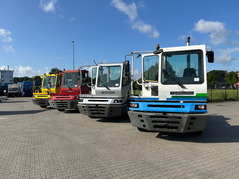 Terberg YT 182 10 x ON STOCK | 2006 | 2008 | 2011 | 2013 | 2019 | 2020 | - Terminalni traktor: slika Terberg YT 182 10 x ON STOCK | 2006 | 2008 | 2011 | 2013 | 2019 | 2020 | - Terminalni traktor Terberg YT 182 10 x ON STOCK | 2006 | 2008 | 2011 | 2013 | 2019 | 2020 | - Terminalni traktor: slika Terberg YT 182 10 x ON STOCK | 2006 | 2008 | 2011 | 2013 | 2019 | 2020 | - Terminalni traktor