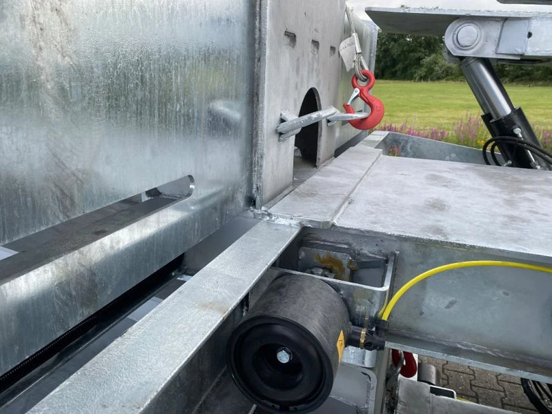 Zakup VTR BULL / VTR | TRUCK - MACHINE TRANSPORTER | STEERING AXLE | EXTENSION 3000 + 1200 MM VTR BULL / VTR | TRUCK - MACHINE TRANSPORTER | STEERING AXLE | EXTENSION 3000 + 1200 MM: slika Zakup VTR BULL / VTR | TRUCK - MACHINE TRANSPORTER | STEERING AXLE | EXTENSION 3000 + 1200 MM VTR BULL / VTR | TRUCK - MACHINE TRANSPORTER | STEERING AXLE | EXTENSION 3000 + 1200 MM Zakup VTR BULL / VTR | TRUCK - MACHINE TRANSPORTER | STEERING AXLE | EXTENSION 3000 + 1200 MM VTR BULL / VTR | TRUCK - MACHINE TRANSPORTER | STEERING AXLE | EXTENSION 3000 + 1200 MM: slika Zakup VTR BULL / VTR | TRUCK - MACHINE TRANSPORTER | STEERING AXLE | EXTENSION 3000 + 1200 MM VTR BULL / VTR | TRUCK - MACHINE TRANSPORTER | STEERING AXLE | EXTENSION 3000 + 1200 MM