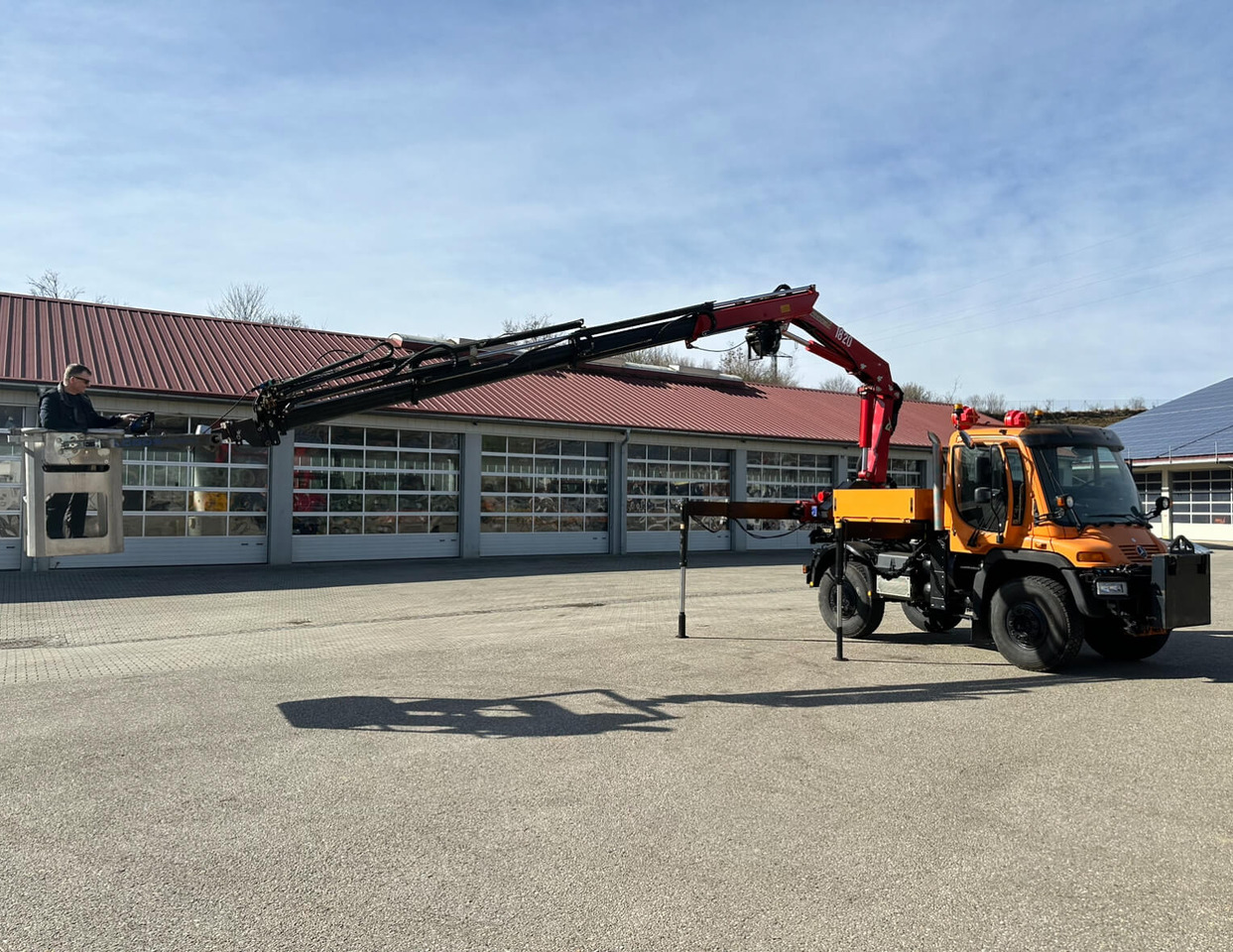 Unimog 400 - U400 405 25177 mit Wechselkran Merced - Namjenska/ Posebna vozila: slika Unimog 400 - U400 405 25177 mit Wechselkran Merced - Namjenska/ Posebna vozila Unimog 400 - U400 405 25177 mit Wechselkran Merced - Namjenska/ Posebna vozila: slika Unimog 400 - U400 405 25177 mit Wechselkran Merced - Namjenska/ Posebna vozila