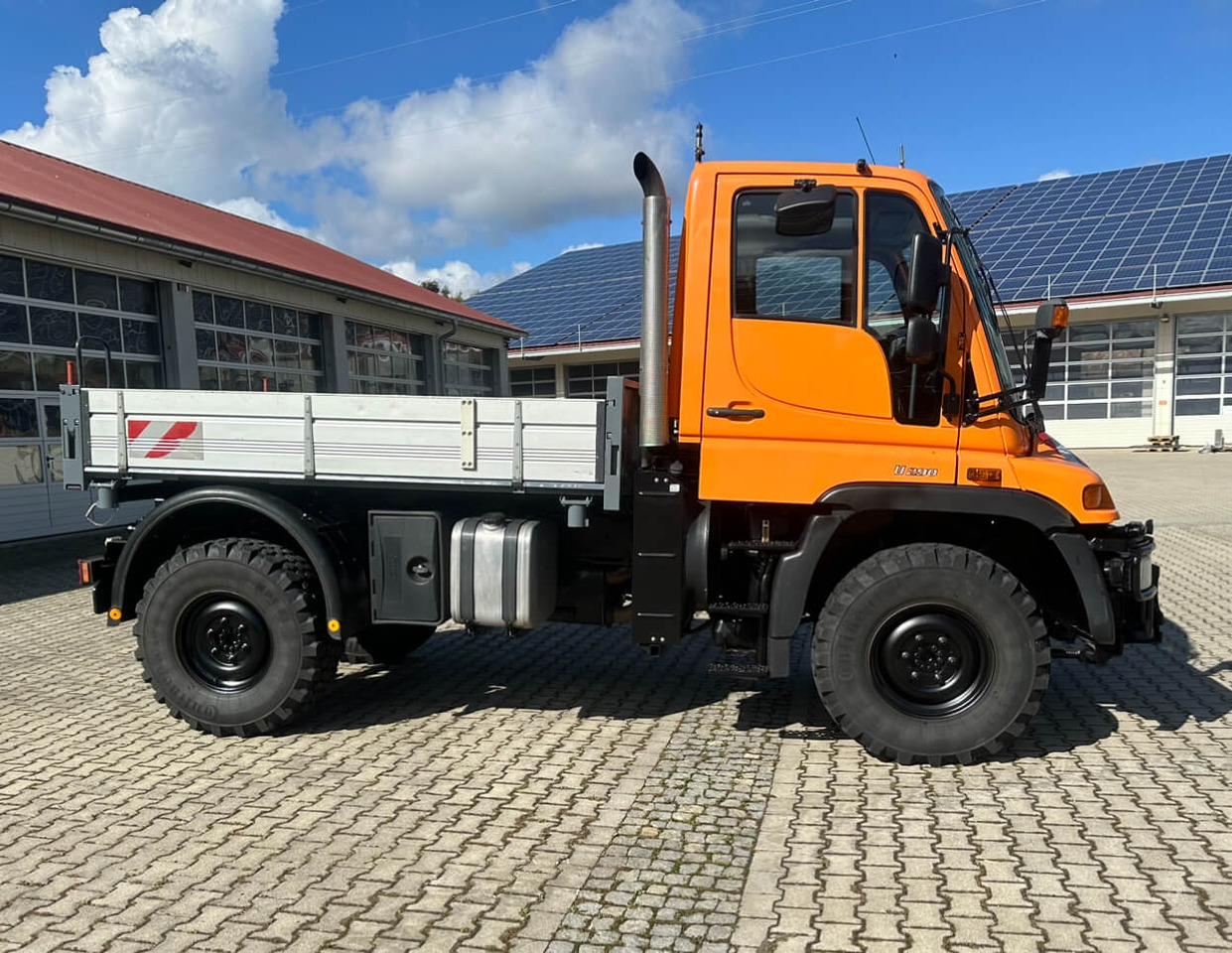 Unimog 290 - U290 405 11347 Mercedes Benz 405 - Kiper: slika Unimog 290 - U290 405 11347 Mercedes Benz 405 - Kiper Unimog 290 - U290 405 11347 Mercedes Benz 405 - Kiper: slika Unimog 290 - U290 405 11347 Mercedes Benz 405 - Kiper