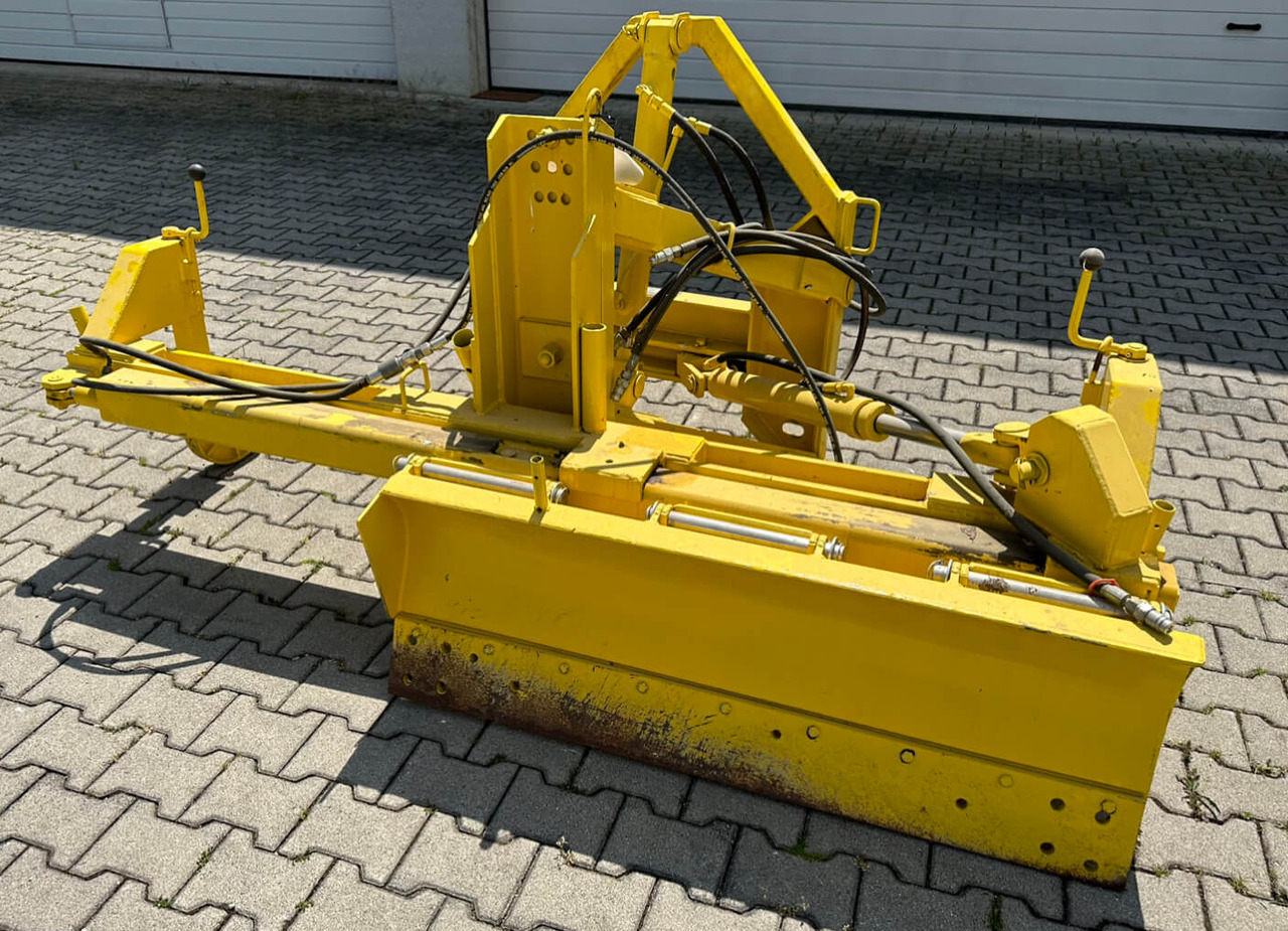 Unimog Frontanbau-Gräder Söder IA02093 - Nož: slika Unimog Frontanbau-Gräder Söder IA02093 - Nož Unimog Frontanbau-Gräder Söder IA02093 - Nož: slika Unimog Frontanbau-Gräder Söder IA02093 - Nož