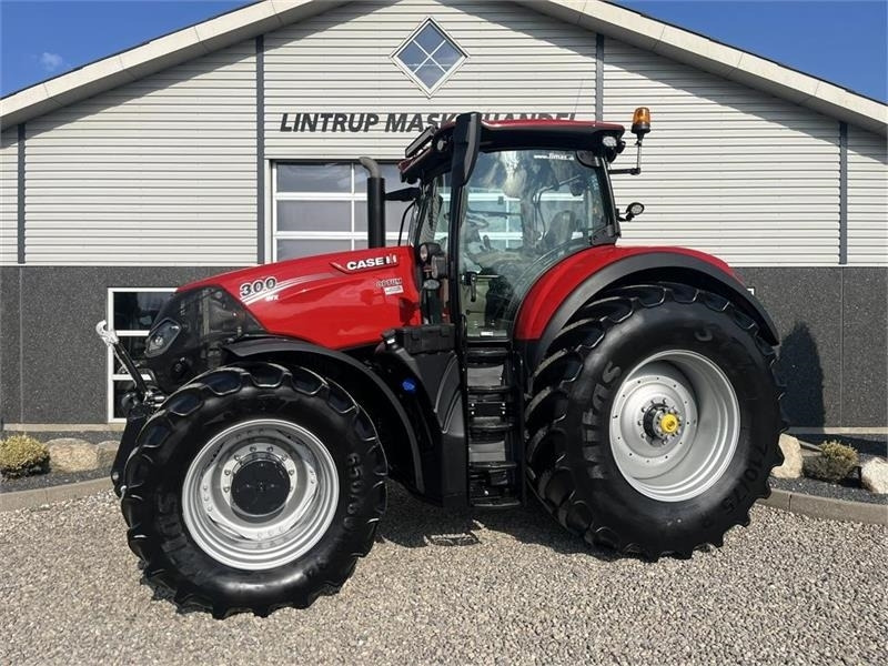 Case IH Optum 300 CVX Velholdt traktor med det rigtige uds - Traktor: slika Case IH Optum 300 CVX Velholdt traktor med det rigtige uds - Traktor Case IH Optum 300 CVX Velholdt traktor med det rigtige uds - Traktor: slika Case IH Optum 300 CVX Velholdt traktor med det rigtige uds - Traktor