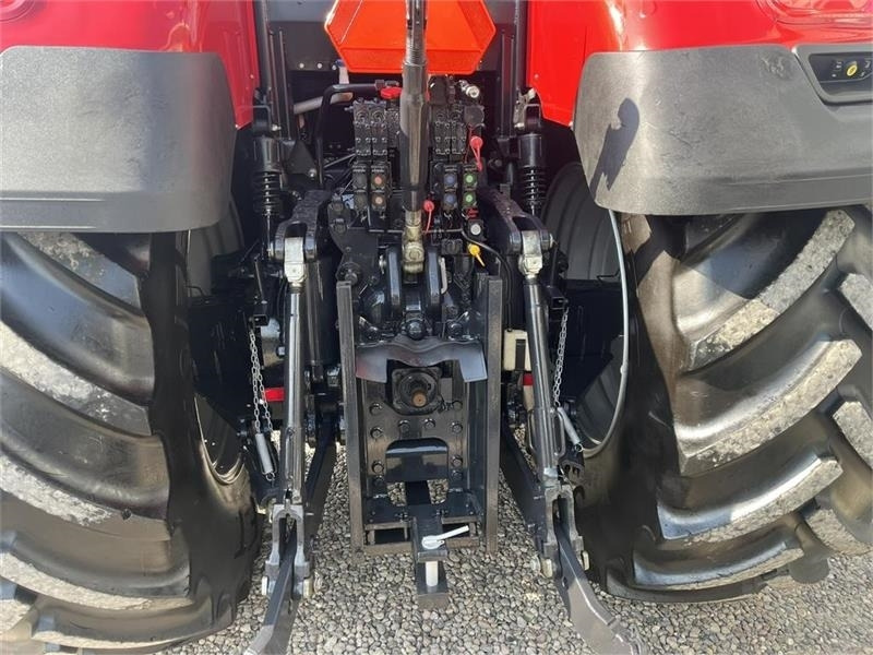 Case IH Optum 300 CVX Velholdt traktor med det rigtige uds - Traktor: slika Case IH Optum 300 CVX Velholdt traktor med det rigtige uds - Traktor Case IH Optum 300 CVX Velholdt traktor med det rigtige uds - Traktor: slika Case IH Optum 300 CVX Velholdt traktor med det rigtige uds - Traktor
