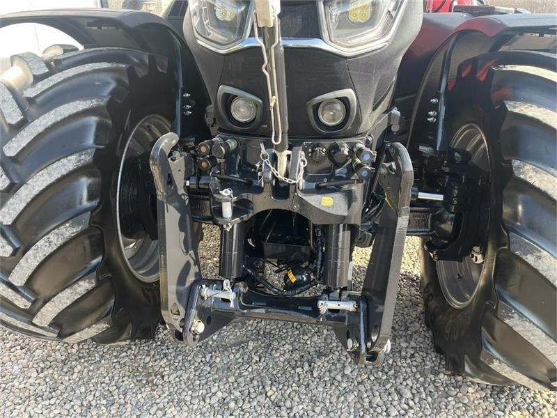 Case IH Optum 300 CVX Velholdt traktor med det rigtige uds - Traktor: slika Case IH Optum 300 CVX Velholdt traktor med det rigtige uds - Traktor Case IH Optum 300 CVX Velholdt traktor med det rigtige uds - Traktor: slika Case IH Optum 300 CVX Velholdt traktor med det rigtige uds - Traktor