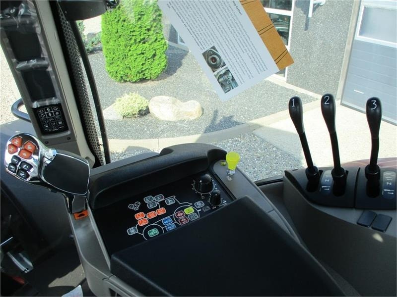 Case IH Puma 180 FPS New and unused tractor - Traktor: slika Case IH Puma 180 FPS New and unused tractor - Traktor Case IH Puma 180 FPS New and unused tractor - Traktor: slika Case IH Puma 180 FPS New and unused tractor - Traktor