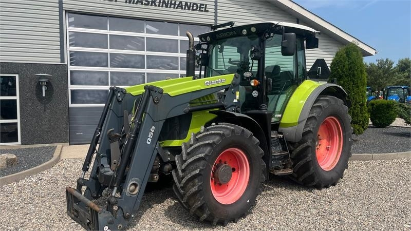 Claas ARION 550 CEBIS Med frontlæsser og frontlift - Traktor: slika Claas ARION 550 CEBIS Med frontlæsser og frontlift - Traktor Claas ARION 550 CEBIS Med frontlæsser og frontlift - Traktor: slika Claas ARION 550 CEBIS Med frontlæsser og frontlift - Traktor
