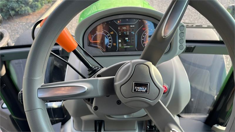 Deutz-fahr Agrotron 6205G New and Unused tractor - Traktor: slika Deutz-fahr Agrotron 6205G New and Unused tractor - Traktor Deutz-fahr Agrotron 6205G New and Unused tractor - Traktor: slika Deutz-fahr Agrotron 6205G New and Unused tractor - Traktor